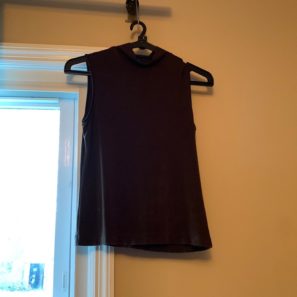 Ann Taylor Sleeveless Top